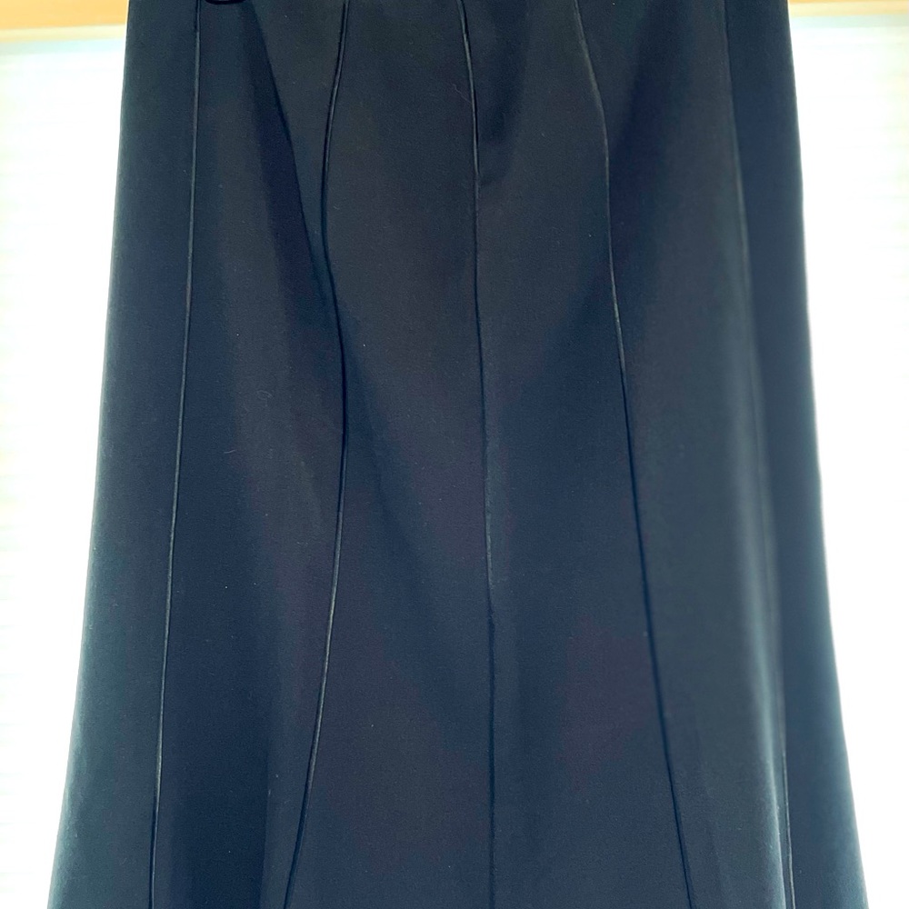 Sigrid Olsen tea length black skirt with piping